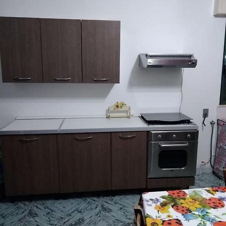 Oasi San Pio Apartment Porto Cesareo Luaran gambar