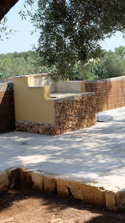 Oasi San Pio Apartment Porto Cesareo Luaran gambar