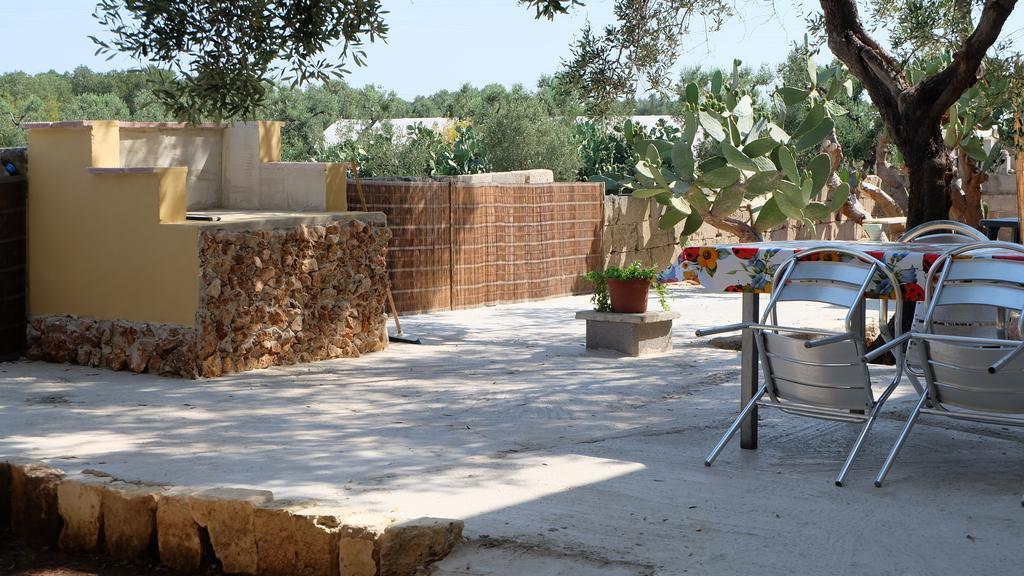 Oasi San Pio Apartment Porto Cesareo Luaran gambar