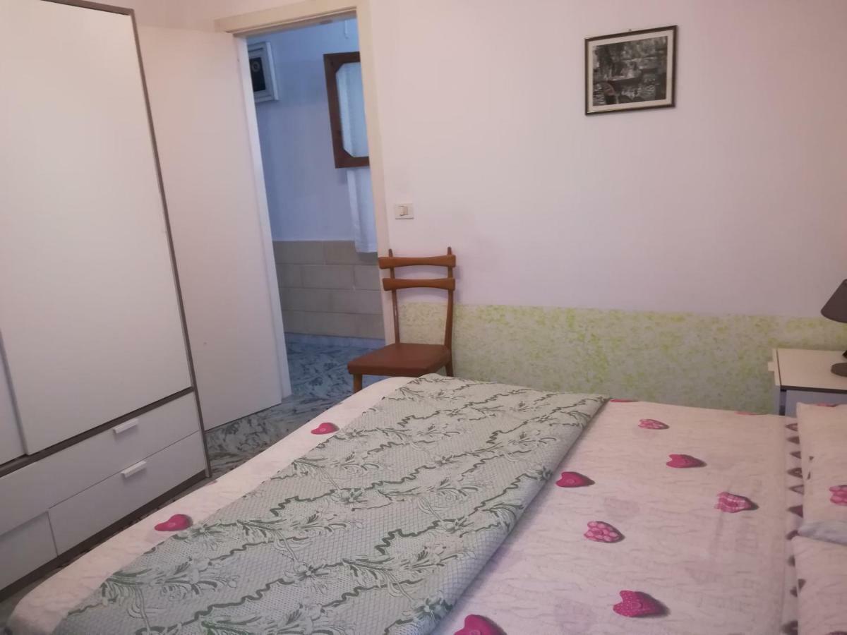 Oasi San Pio Apartment Porto Cesareo Luaran gambar