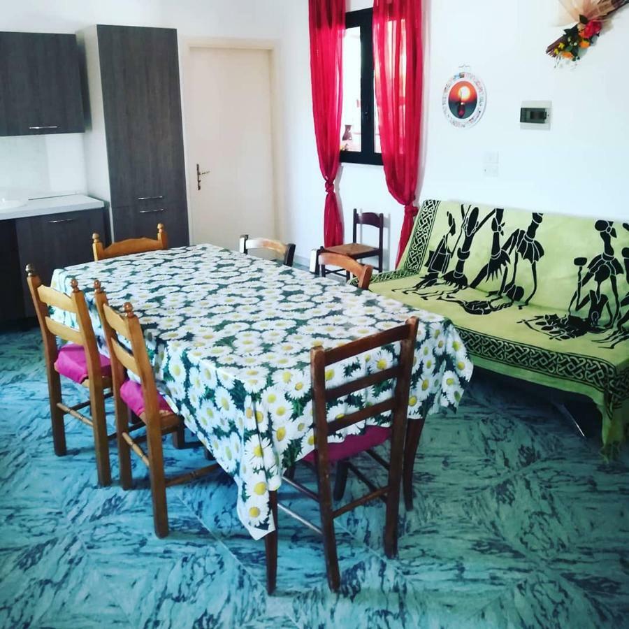 Oasi San Pio Apartment Porto Cesareo Luaran gambar